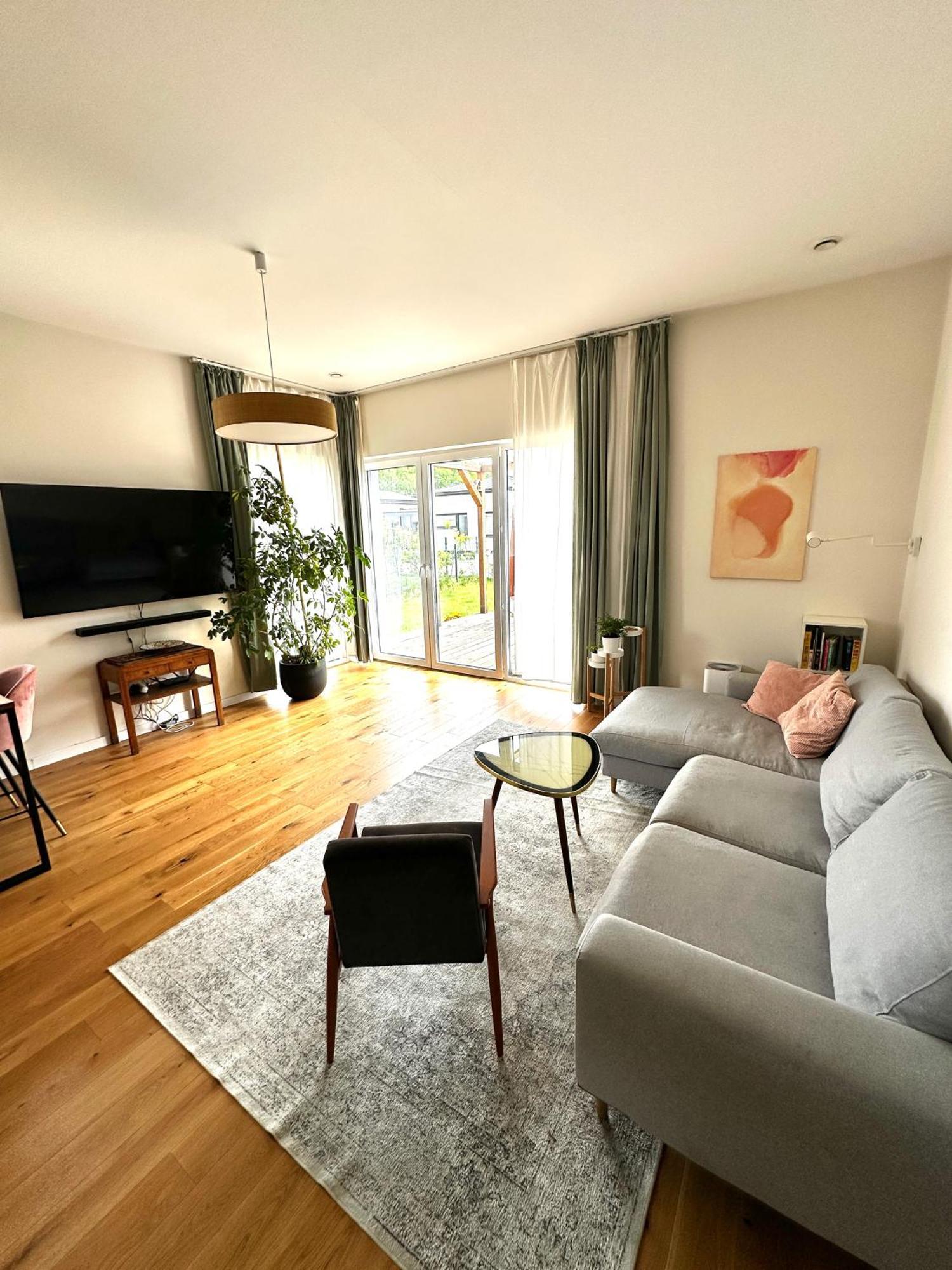 Green Home Tarnowskie Gory Bagian luar foto